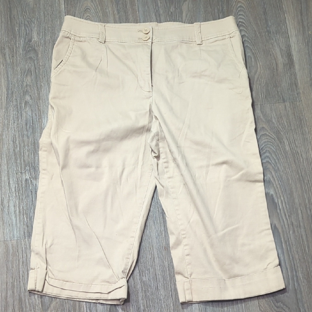 ❤️5/$25 Multiples Women's Tan Shorts